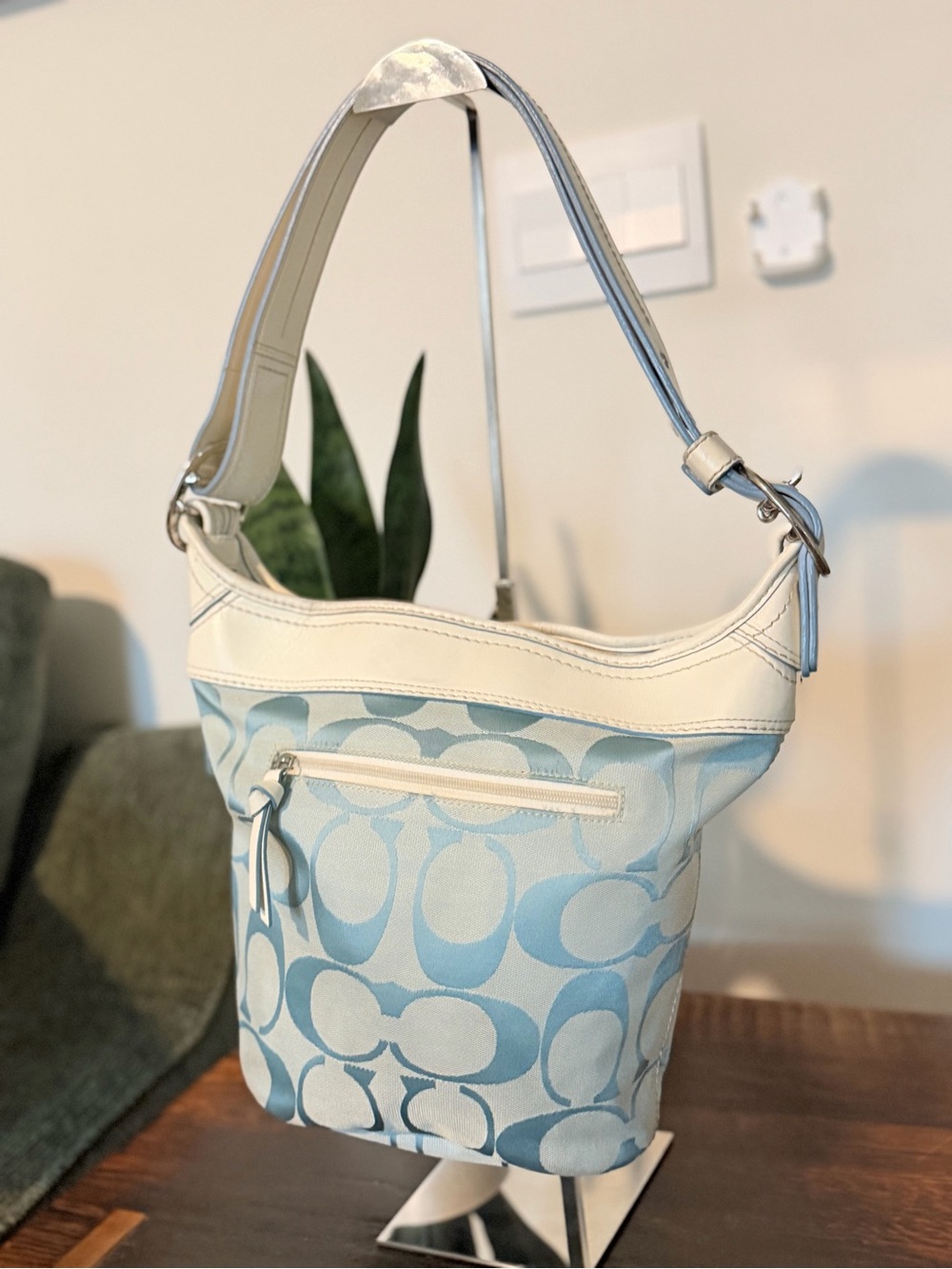 Coach Bleeker Signature Jacquard Blue Convertible Bucket Bag F13358 - Picture 2 of 13